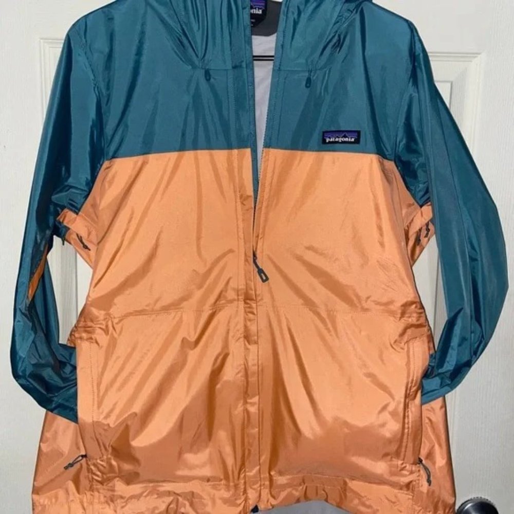 Patagonia Teal and Orange Jacket